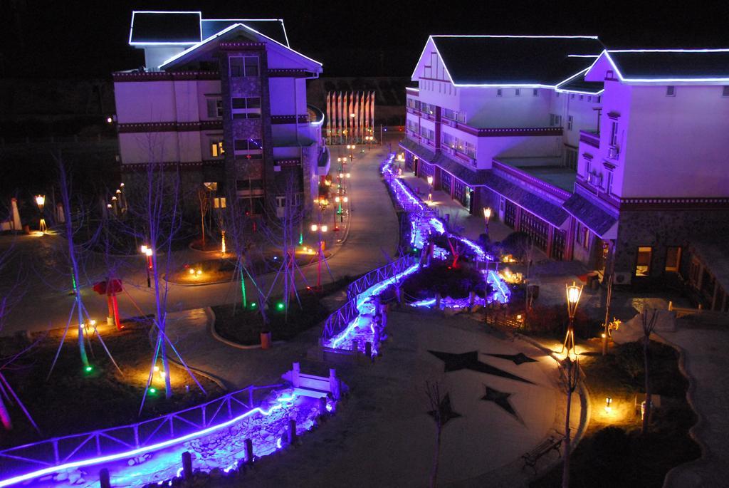 Jiuzhaigou Jinzhulinka Resort Hotel Exterior photo