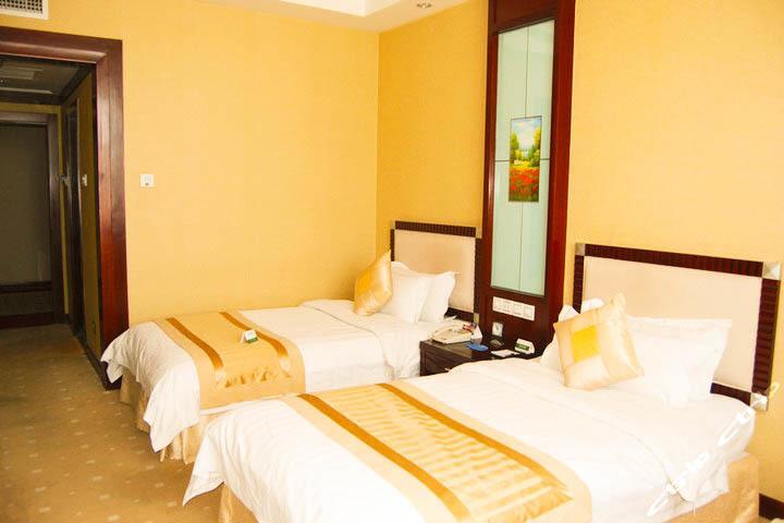 Jiuzhaigou Jinzhulinka Resort Hotel Room photo
