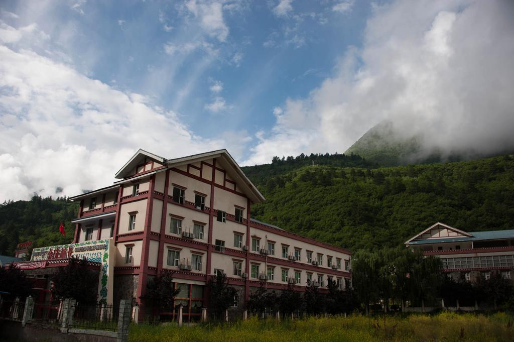 Jiuzhaigou Jinzhulinka Resort Hotel Exterior photo